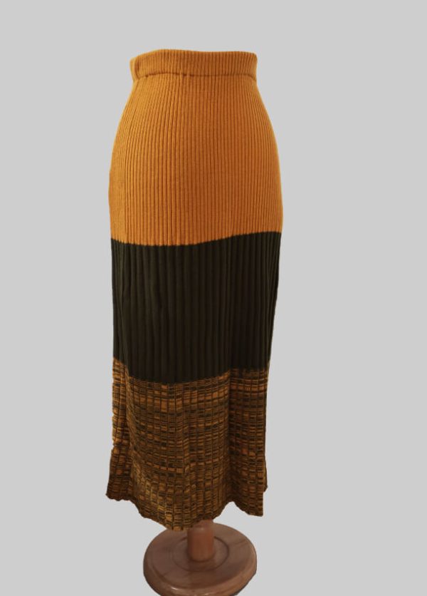 Textil21-1 Falda Tricolor canelón